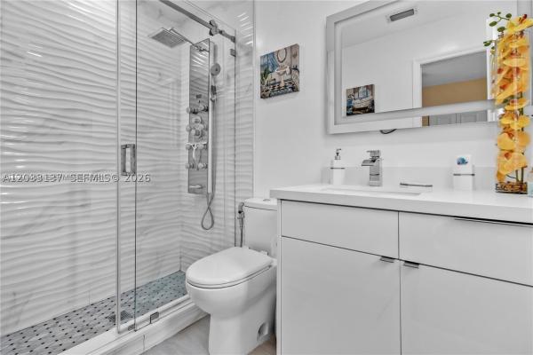 16453 SW 97th St, Unincorporated Dade County, Florida 33196, image 1