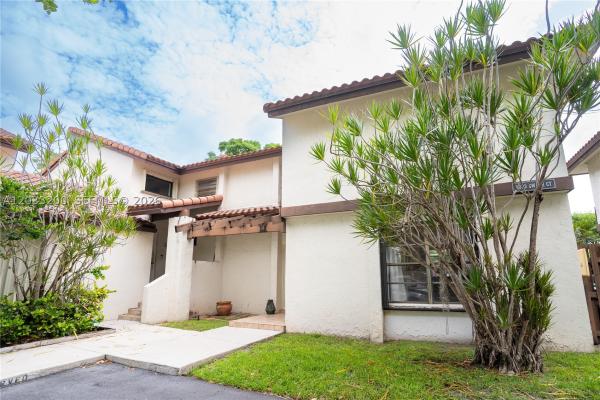11033 SW 132nd Ct #14-4, Unincorporated Dade County, Florida 33186, image 2