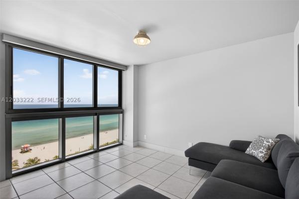 Mirasol Ocean Towers, 2655 Collins Ave #1512, Miami Beach, Florida 33140, image 3