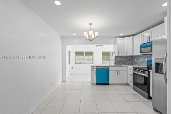 Mainlands Of Tamarac Lakes, 7505 NW 58th St, Tamarac, Florida 33321, image 2