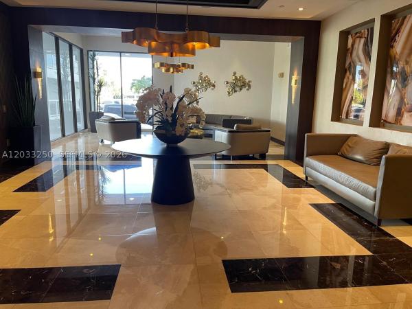 Waterview 1, 20505 E Country Club Dr #734, Aventura, Florida 33180, image 2