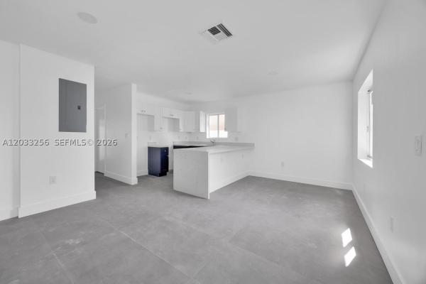 2780 NW 44th St, Unincorporated Dade County, Florida 33142, image 2