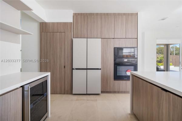 Gallapagos 2, 8551 NW 110th Ave, Doral, Florida 33178, image 1