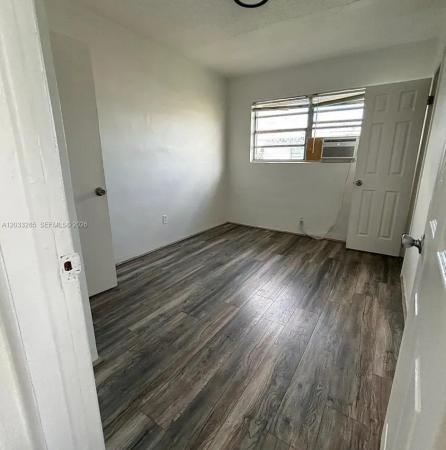 3744 W Hallandale Beach Blvd #1-4, Hollywood, Florida 33023, image 1