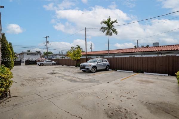 932 SW 6th St #5, Miami, Florida 33130, image 2