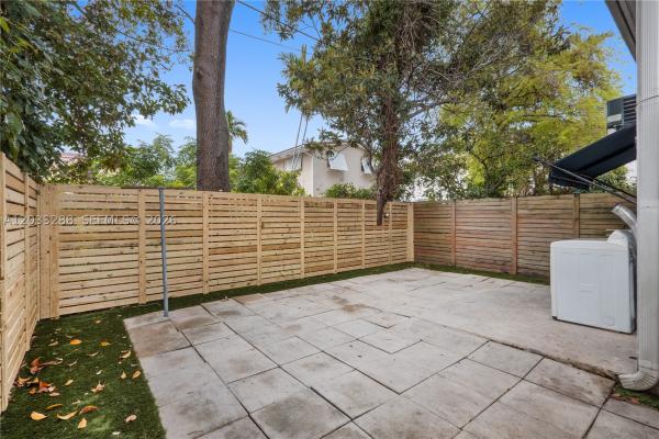 932 SW 6th St #5, Miami, Florida 33130, image 3