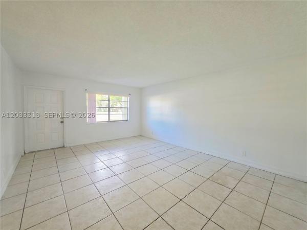 Calypso Cay, 4160 NW 21st St #124-D, Lauderhill, Florida 33313, image 2