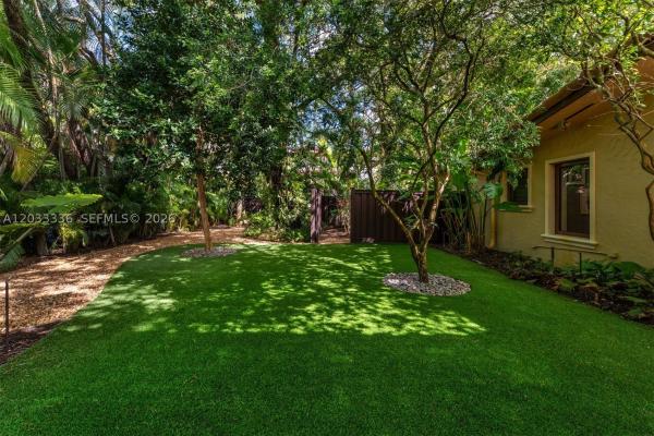 North Pinecrest, 6201 SW 96th St, Pinecrest, Florida 33156, image 2