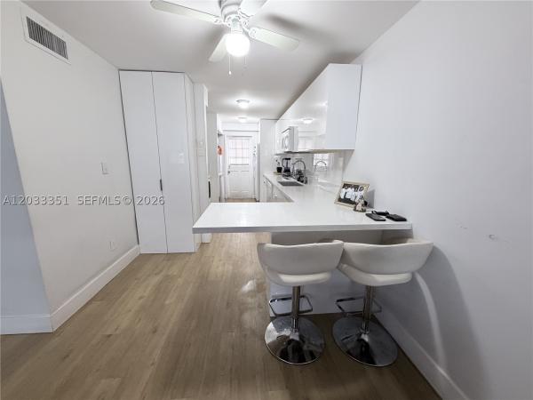 Bonaventure Townhouses, 301 Bonaventure Blvd #7, Weston, Florida 33326, image 2