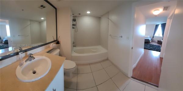 One Miami West, 325 S Biscayne Blvd #3321, Miami, Florida 33131, image 3