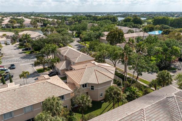 The Landings At Pembroke Isles, 17079 NW 22nd St, Pembroke Pines, Florida 33028, image 3