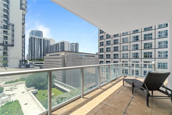 Met 1, 300 S Biscayne Blvd #T-1411, Miami, Florida 33131, image 2