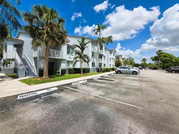 Royal Grand, 2600 S University Dr #229, Davie, Florida 33328, image 1