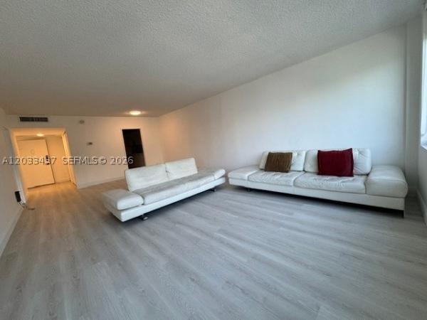 The Carriage House, 5401 Collins Ave #513, Miami Beach, Florida 33140, image 1