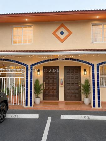 2220 W 74th St #201-16, Hialeah, Florida 33016, image 1