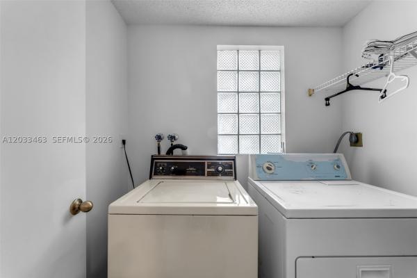 15640 SW 98th St, Unincorporated Dade County, Florida 33196, image 3