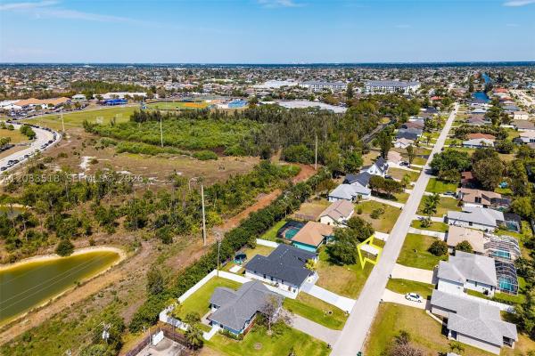Cape Coral Residential, 2009 SW 36th Ter, Cape Coral, Florida 33914, image 1