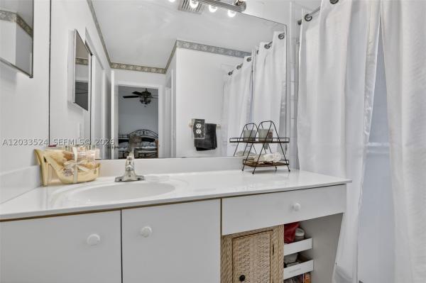 Pembroke Pines, Florida 33027, image 2