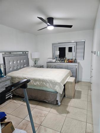 2348 W 56th St #19, Hialeah, Florida 33016, image 1