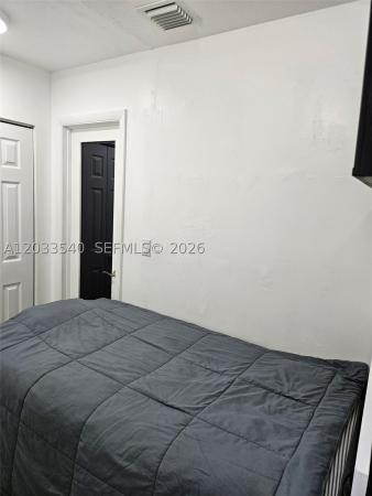 2348 W 56th St #19, Hialeah, Florida 33016, image 2