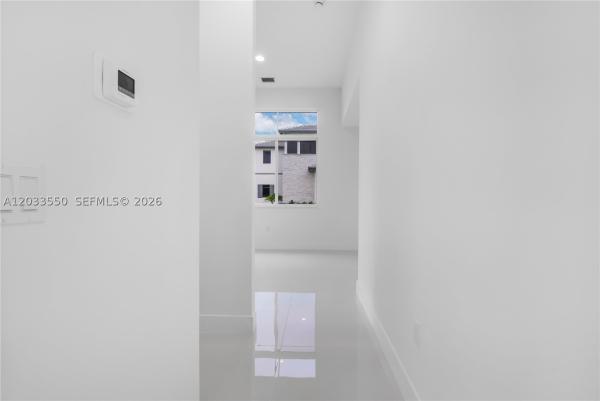 2210 SW 122nd Ter, Davie, Florida 33325, image 1