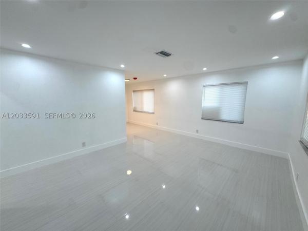 Almar Estates, 105 NE 30th Ct #1-2, Wilton Manors, Florida 33334, image 1
