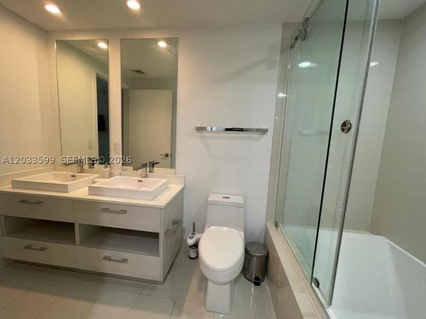 Brickell Heights East, 45 SW 9th St #1407, Miami, Florida 33130, image 2