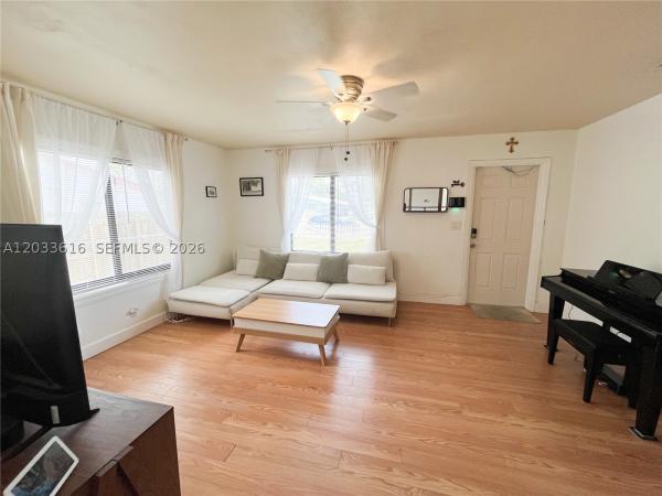 Hollywood Park, 2330 Scott St, Hollywood, Florida 33020, image 3