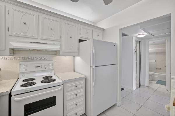 Barcelona North, 257 S Cypress Rd #436, Pompano Beach, Florida 33060, image 2