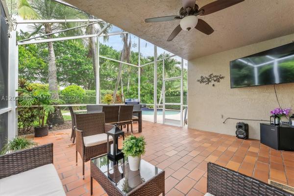 Captiva Cay At Country Isles, 2013 Island Cir, Weston, Florida 33326, image 2