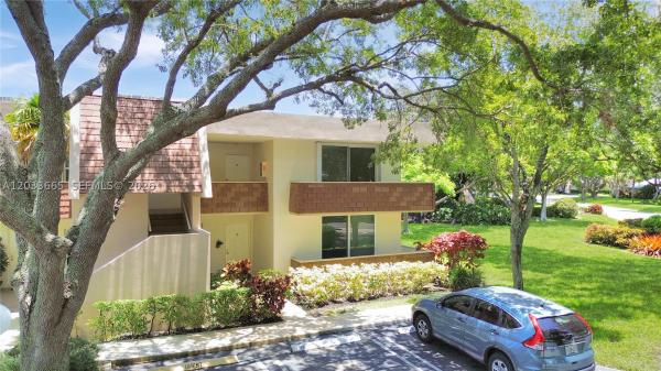 Palm-Aire Country Club 6, 3641 Oaks Clubhouse Dr #201, Pompano Beach, Florida 33069, image 3