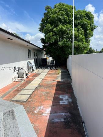 5861 SW 149th Ct, Unincorporated Dade County, Florida 33193, image 1