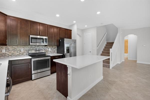 5836 Sandbirch Way, Lake Worth, Florida 33463, image 2