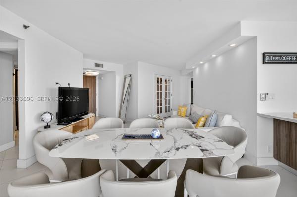 1000 Island Boulevard, 1000 W Island Blvd #1410, Aventura, Florida 33160, image 1