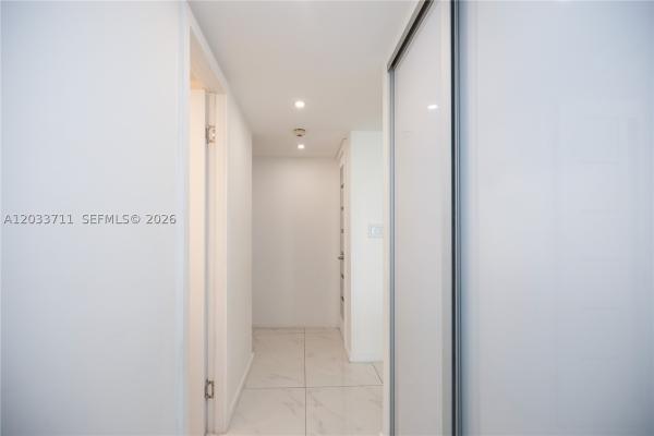 Arlen House East, 100 Bayview Dr #527, Sunny Isles Beach, Florida 33160, image 2