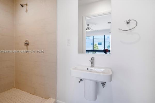113 NE 6 #3609, Fort Lauderdale, Florida 33304, image 2