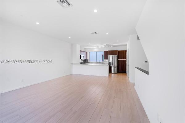 113 NE 6 #3609, Fort Lauderdale, Florida 33304, image 3
