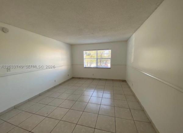 8421 NW 8th St #203, Unincorporated Dade County, Florida 33126, image 3