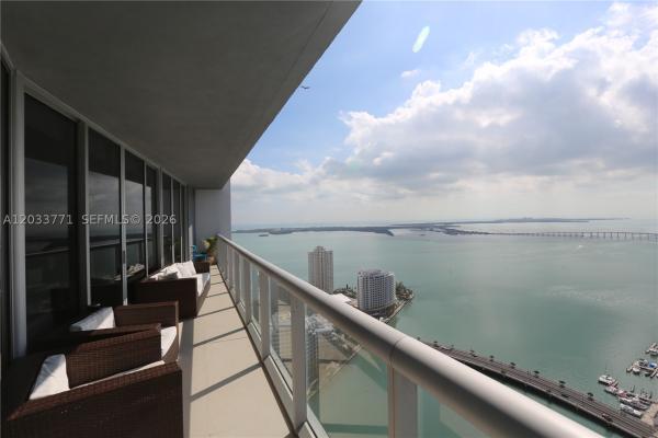 Icon Brickell Tower 2, 495 Brickell Ave #4703, Miami, Florida 33131, image 2
