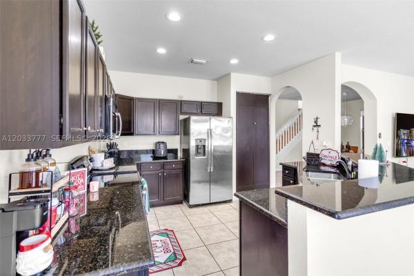 Aragon, 8894 W 34th Ave, Hialeah, Florida 33018, image 1