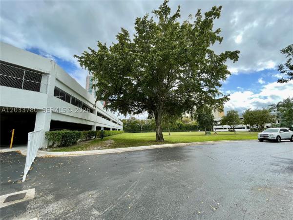 Parc Central Aventura East, 3300 NE 192nd St #509, Aventura, Florida 33180, image 3