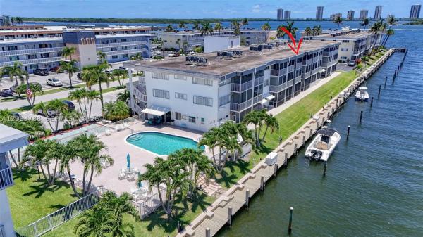 112 Doolen Ct #306, North Palm Beach, Florida 33408, image 3