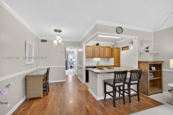 112 Doolen Ct #306, North Palm Beach, Florida 33408, image 2