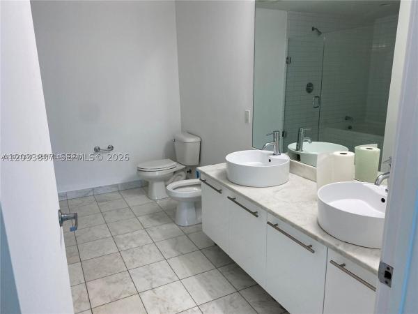 MarinaBlue, 888 Biscayne Blvd #3001, Miami, Florida 33132, image 2