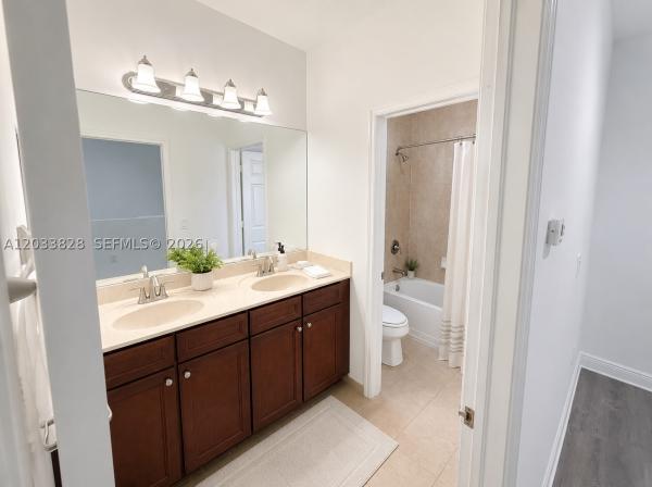 Isles At Grand Bay, 8858 NW 101st Pl, Doral, Florida 33178, image 1
