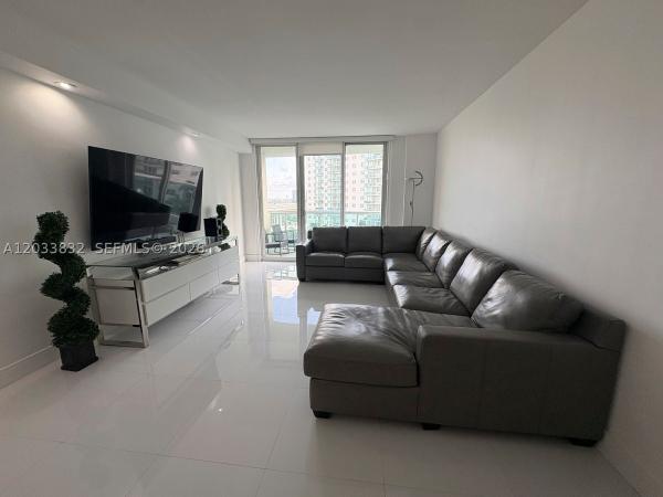 Oceanview B, 19380 Collins Ave #827, Sunny Isles Beach, Florida 33160, image 2