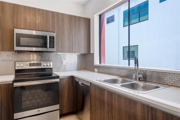 113 NE 6 #4623, Fort Lauderdale, Florida 33304, image 1