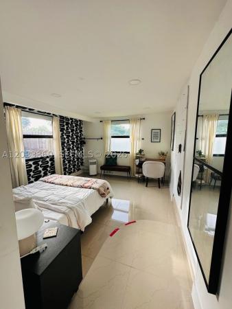 Collier Manor, 1464 NE 28th St, Pompano Beach, Florida 33064, image 2