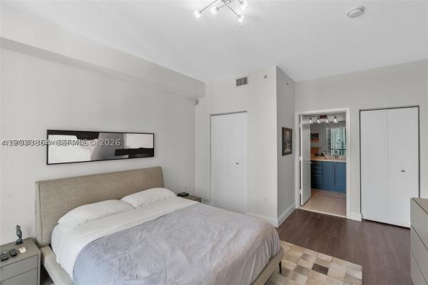 Axis On Brickell South, 79 SW 12th St #2204-S, Miami, Florida 33130, image 3