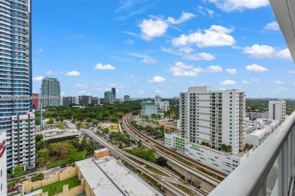 Axis On Brickell South, 79 SW 12th St #2204-S, Miami, Florida 33130, image 3